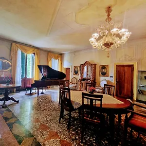 Affittacamere Nani Mocenigo, A Pochi Minuti Da Venezia, Dolo